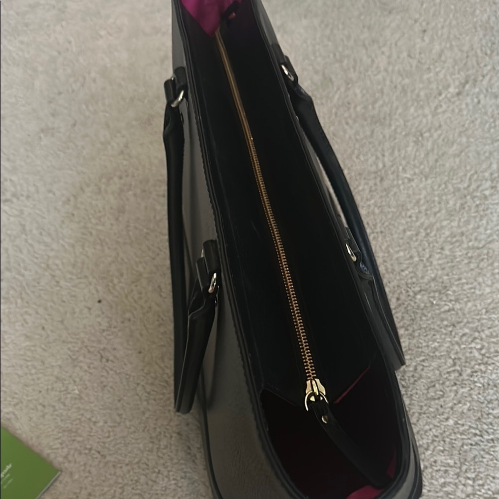 Kate Spade Black Tote Sleek Design - Picture 5 of 13